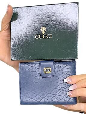 Gucci Vintage Blue Leather Snap Bifold Wallet with original box